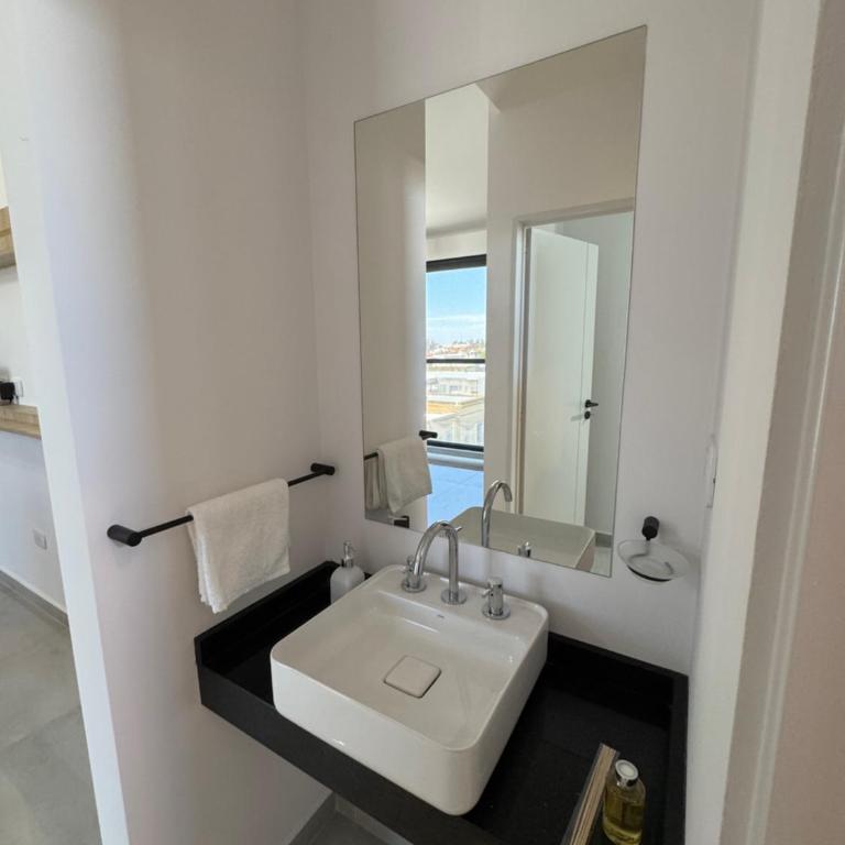 Departamento Bahia Blanca - One-Bedroom Apartment - 2