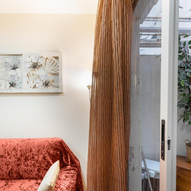 Bonito piso cerca de park guell - Apartamento con ducha - 4