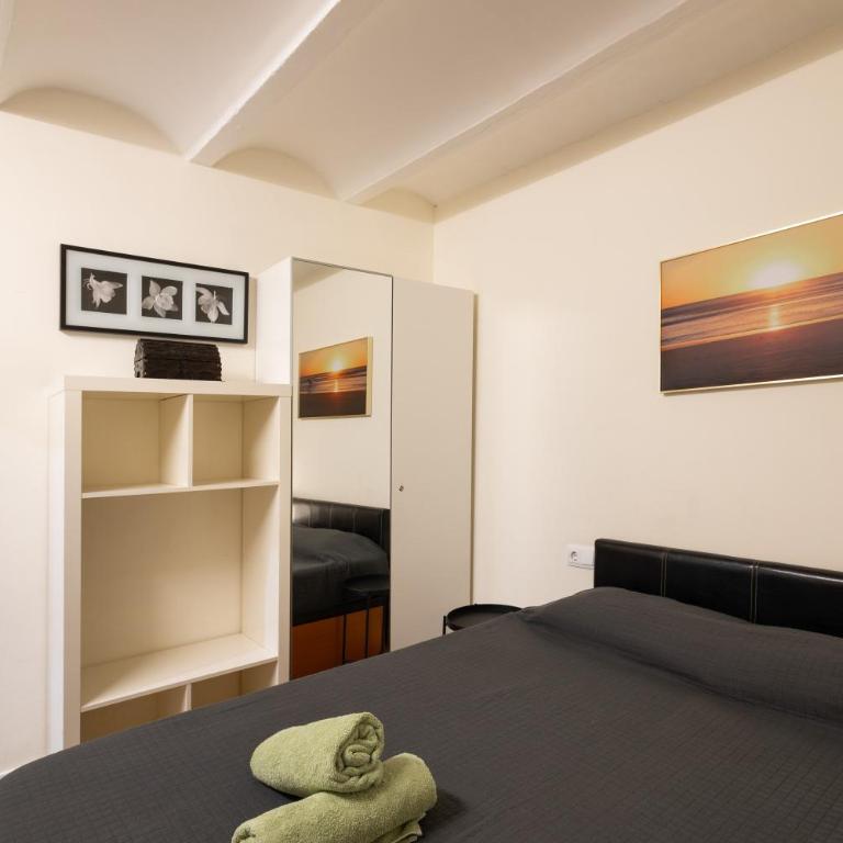 Bonito piso cerca de park guell - Apartamento con ducha - 12
