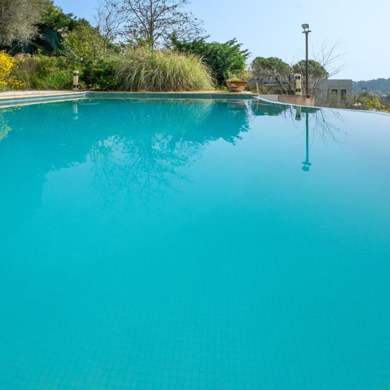 Appartement Numéro 2 - piscine - Appartement 1 Chambre Supérieur avec Balcon - 17