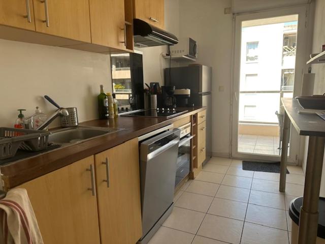 Parc Exflora with Parking, 2BR Apartment - Appartement 2 Chambres - 10