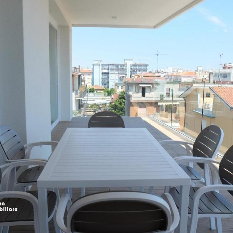 Residence Bafjle 42 - Appartamento Superior con Vista Città - 13