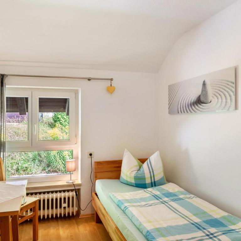 Haus Latschenhang Fewo 4 Ederkanzel - Apartamento Deluxe de 2 dormitorios con vistas al jardín - 14