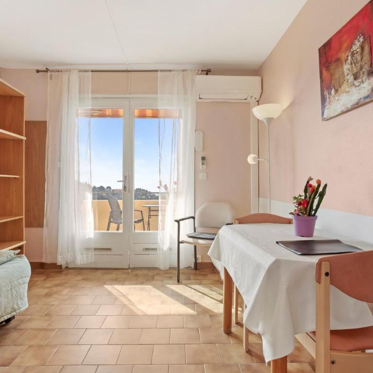 Le Mas Berliat studio N° 10 - Appartement 1 Chambre Supérieur avec Balcon - 6