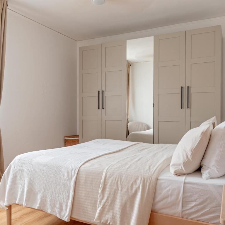 Cozy Retreat in Coastal Livorno - Apartment with Shower - 12