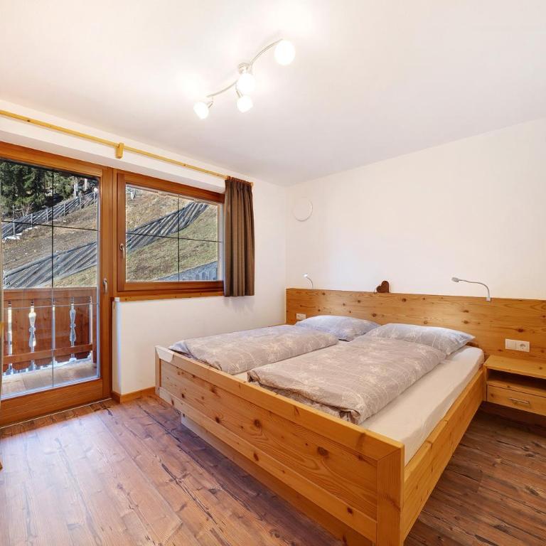 Unterdurachhof Apartment Martin - Two-Bedroom Deluxe Apartment with Garden View - 9
