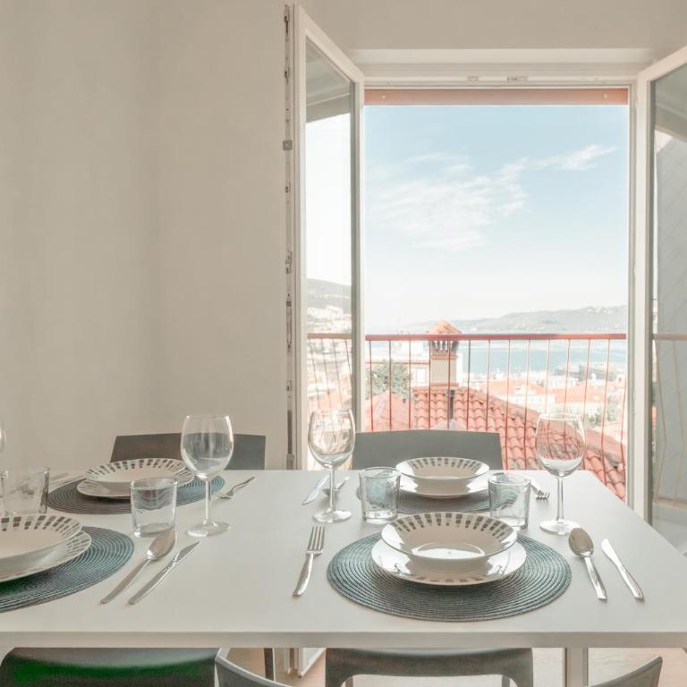 Skyline Sea View Center Trieste Loc Tur x 4 - Appartamento con 2 Camere da Letto - 18