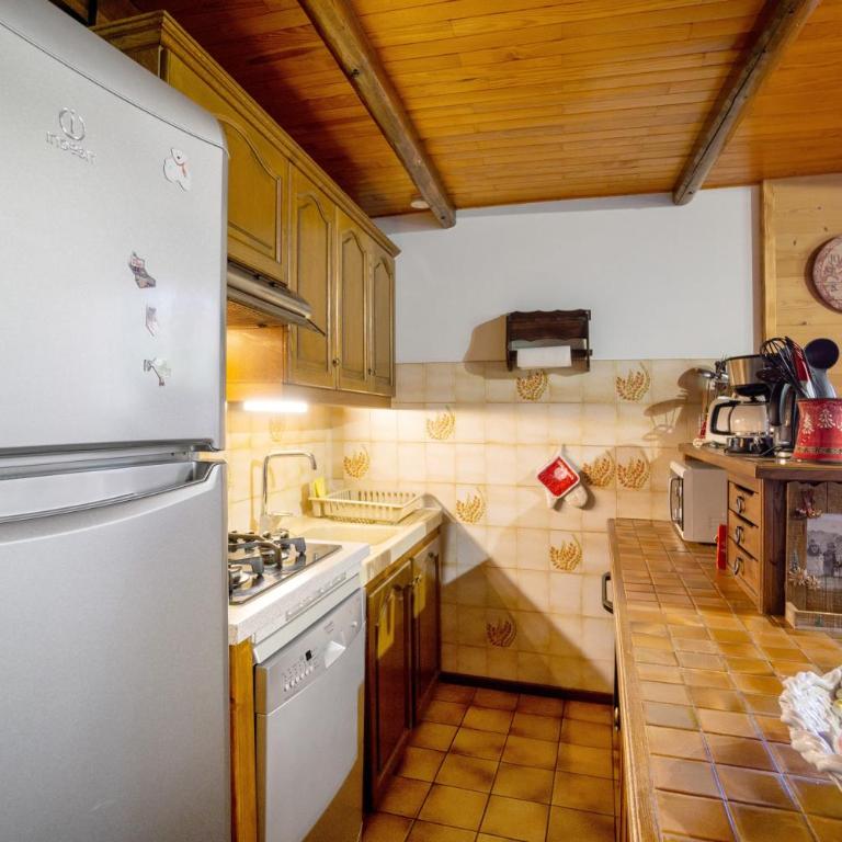 Chalet Lou Murgis - Appartement 2 Chambres Deluxe avec Balcon - 8