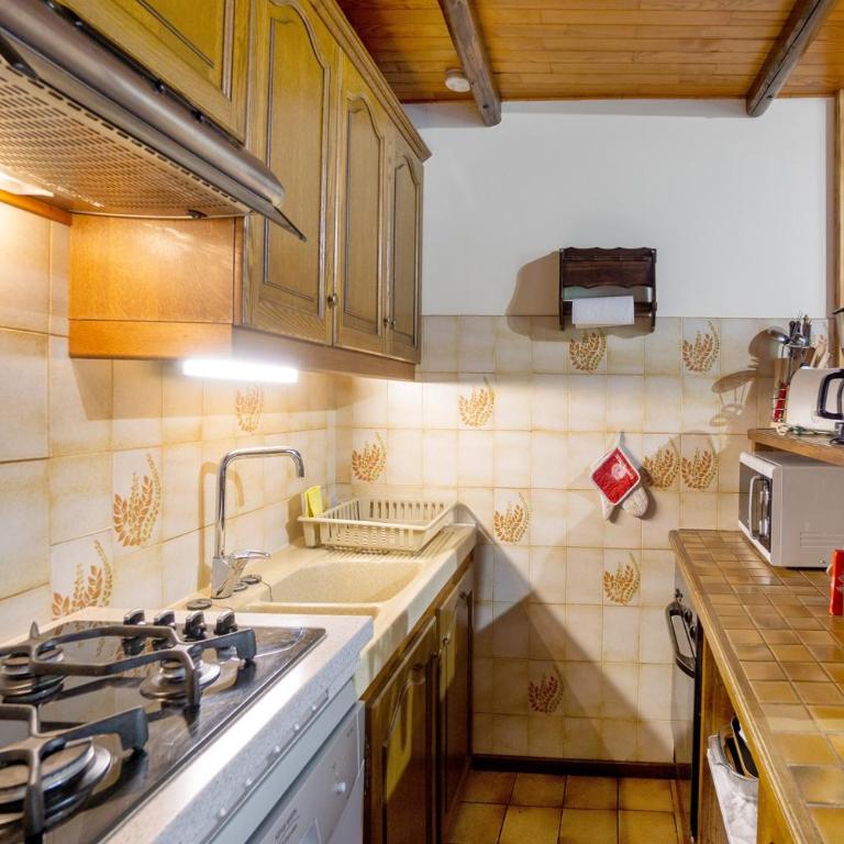 Chalet Lou Murgis - Appartement 2 Chambres Deluxe avec Balcon - 10
