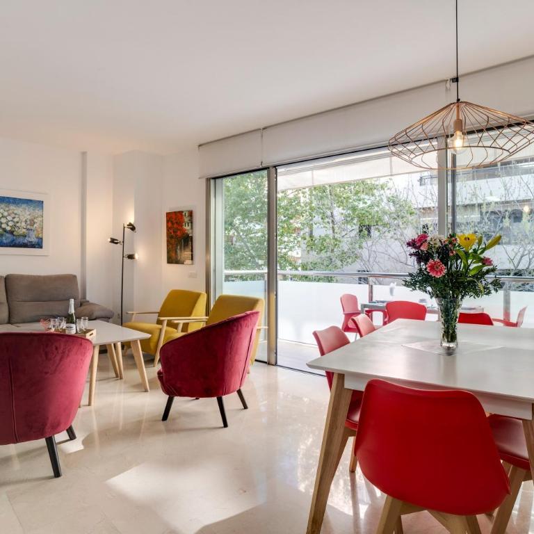 Modern Apartment next the Beach - Two-Bedroom Apartment - Oceanfront - 1
