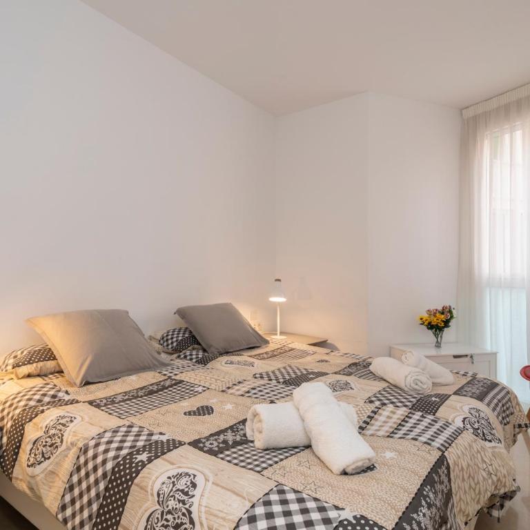Modern Apartment next the Beach - Two-Bedroom Apartment - Oceanfront - 12