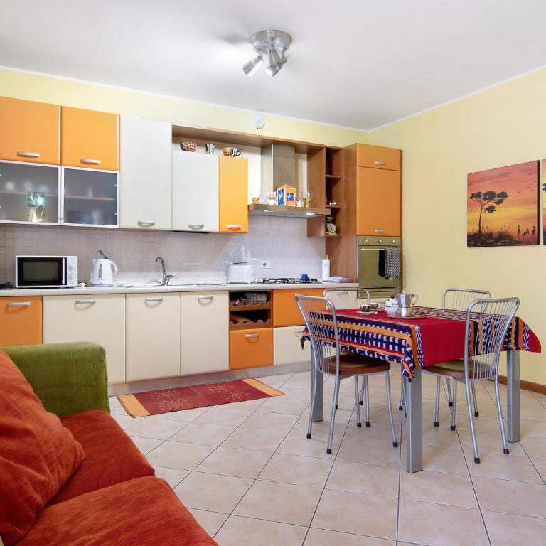 Colorful Apartment - Appartamento Superior con 1 Camera da Letto e Balcone - 7