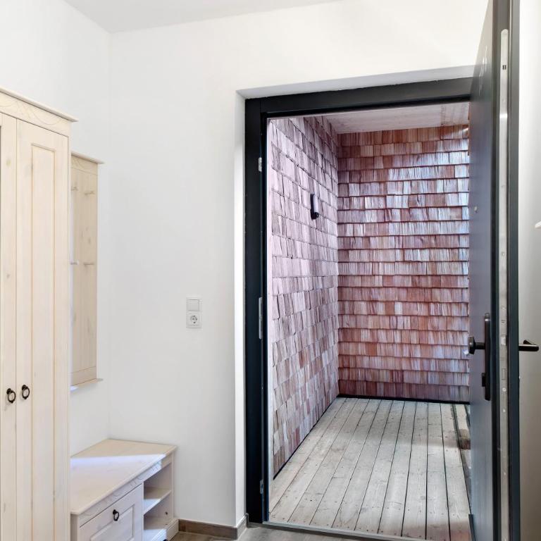 Apartement Ben´s Auszeit Top 4 - Vierbettzimmer mit Dusche - 22
