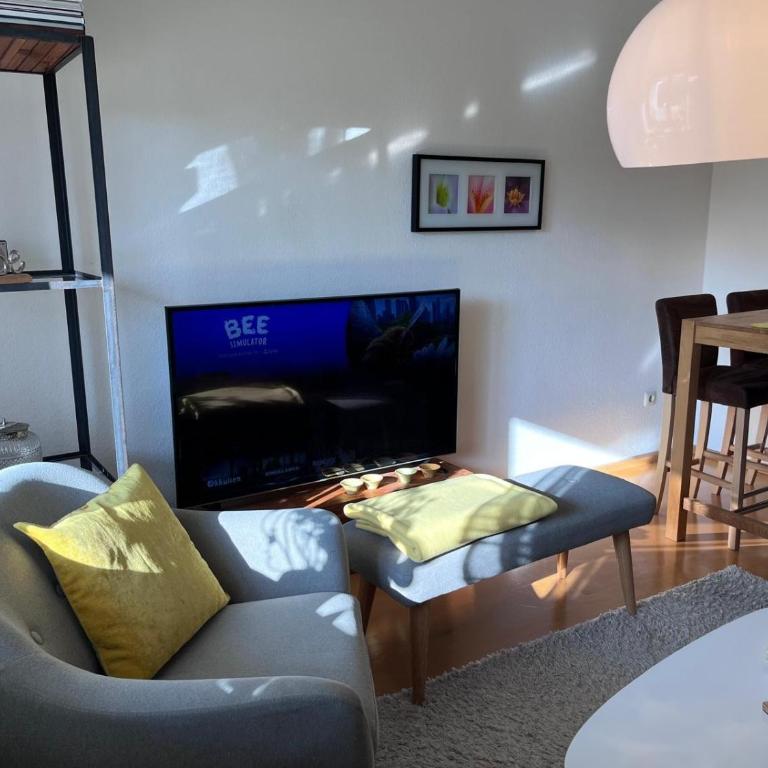 Lichtdurchflutete Wohnung - Appartamento Deluxe con 2 Camere da Letto e Vista Giardino - 12
