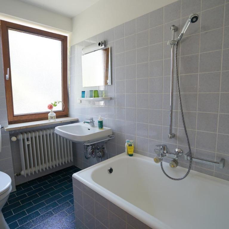 Lichtdurchflutete Wohnung - Appartamento Deluxe con 2 Camere da Letto e Vista Giardino - 31