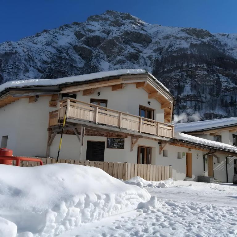 Gîte L'attrape Rêves - Appartement 3 Chambres avec Vue sur la Montagne - 32