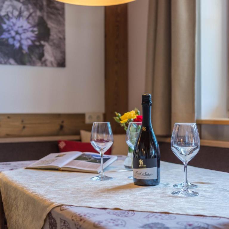 Familyapartment Alpe - Unterkehrhof - Two-Bedroom Deluxe Apartment with Garden View - 5