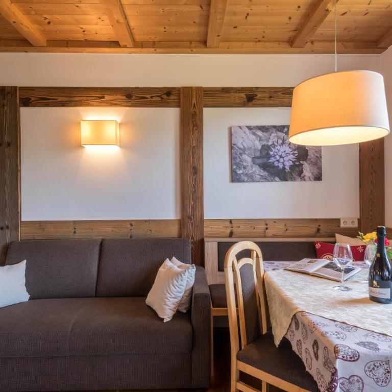 Familyapartment Alpe - Unterkehrhof - Two-Bedroom Deluxe Apartment with Garden View - 4