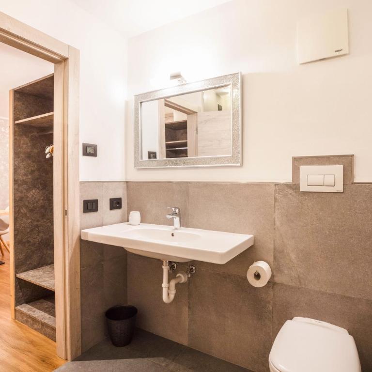 Chalet Osmar Suite 2 - Camera Queen Standard - 21