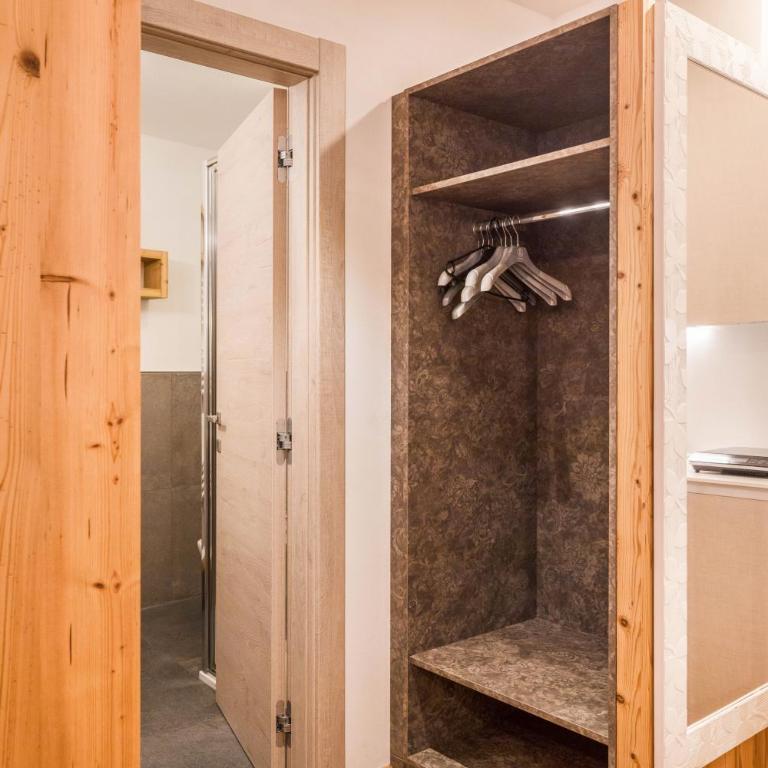 Chalet Osmar Suite 2 - Camera Queen Standard - 13
