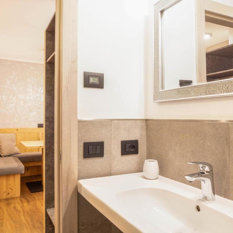 Chalet Osmar Suite 2 - Camera Queen Standard - 20