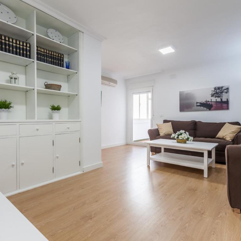 Amicorum Parking - Apartamento Premium de 3 dormitorios con balcón - 2