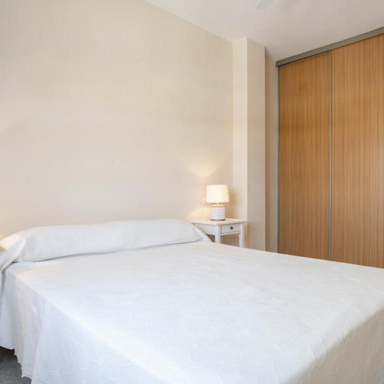 Vistas a la Fontanilla solo familia - Apartamento con terraza - 12