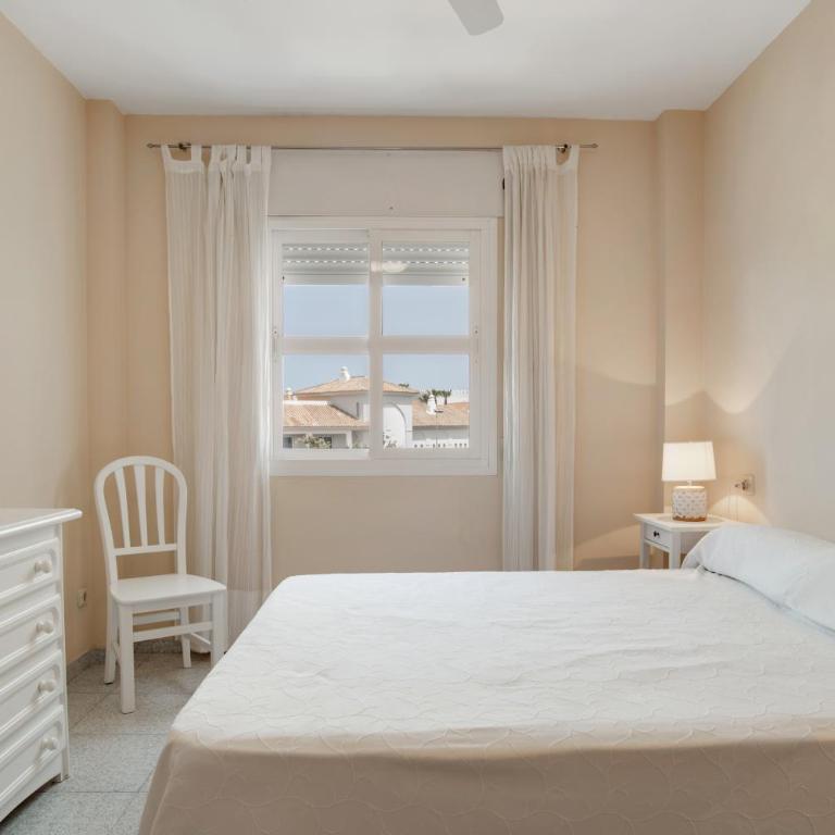 Vistas a la Fontanilla solo familia - Apartamento con terraza - 11
