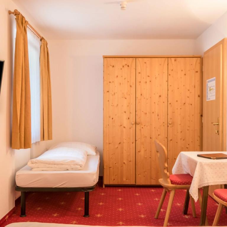 Hotel Residence Gardena Alps 300 - Appartamento Superior con Sauna - 17