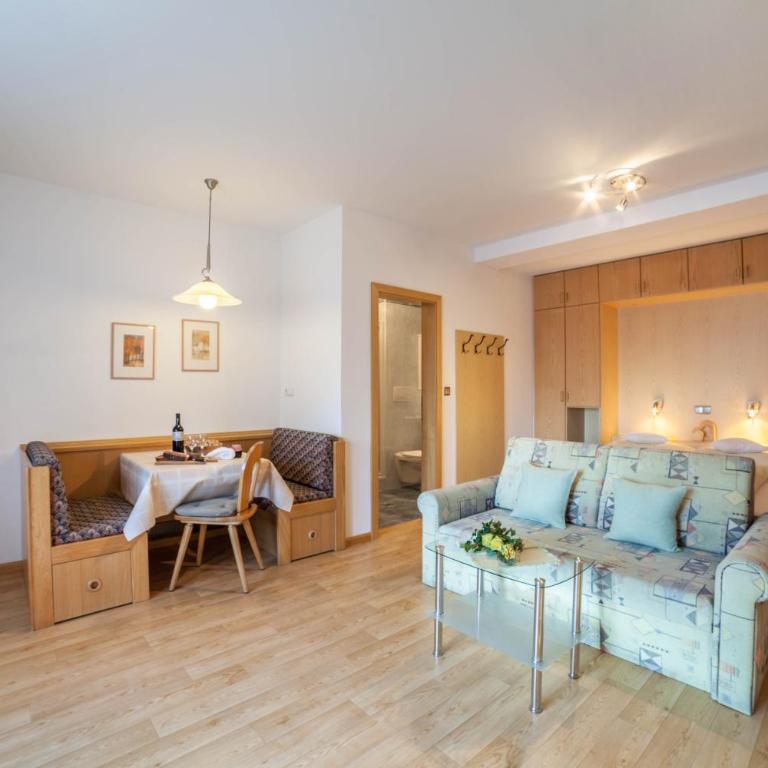 Residence Pichler Apartment 7 - Apartamento de 1 dormitorio con jardín - 3