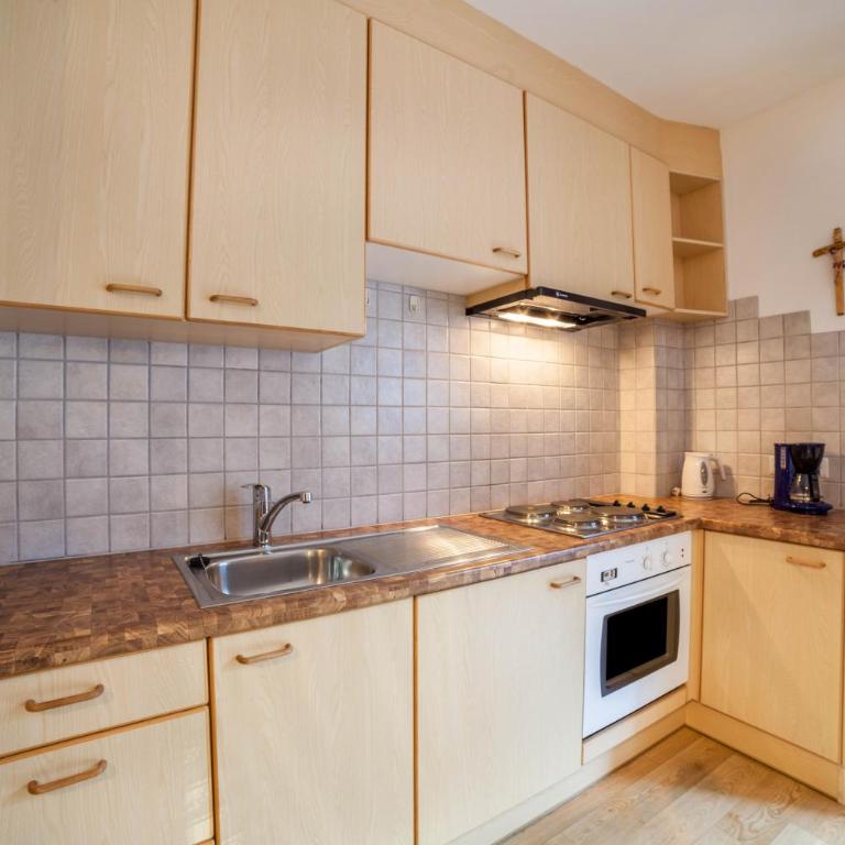 Residence Pichler Apartment 7 - Apartamento de 1 dormitorio con jardín - 7