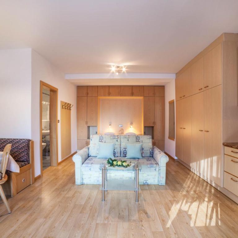 Residence Pichler Apartment 7 - Apartamento de 1 dormitorio con jardín - 2