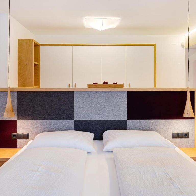 Angerle Alm Apt Alpenglühen - Two-Bedroom Deluxe Apartment with Garden View - 15