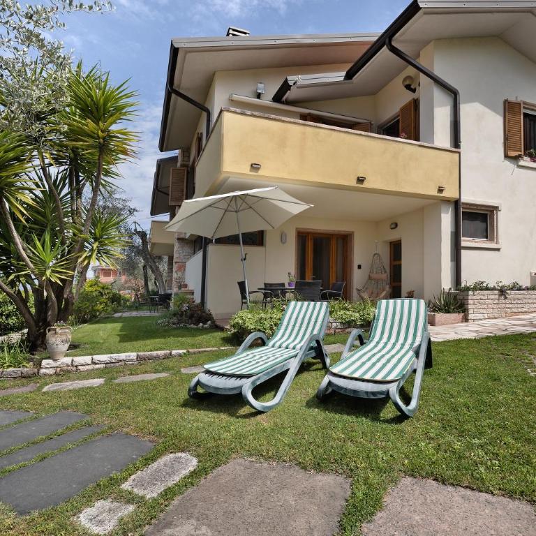 Casa Edda - Sole - Appartamento Deluxe con 2 Camere da Letto e Vista Giardino - 21