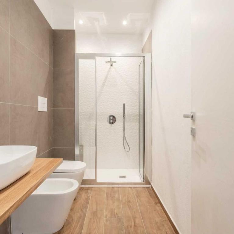 Travel Rooms - Arenella Holidays - One-Bedroom Apartment with Garden View - 7