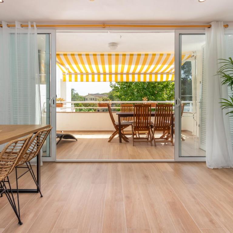 Brava Beach - Apartamento Deluxe de 2 dormitorios con vistas al jardín - 4