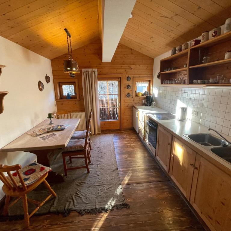 Geigerhaus 500 Jahre - Appt C - Premium Apartment mit 3 Schlafzimmern und Balkon - 17