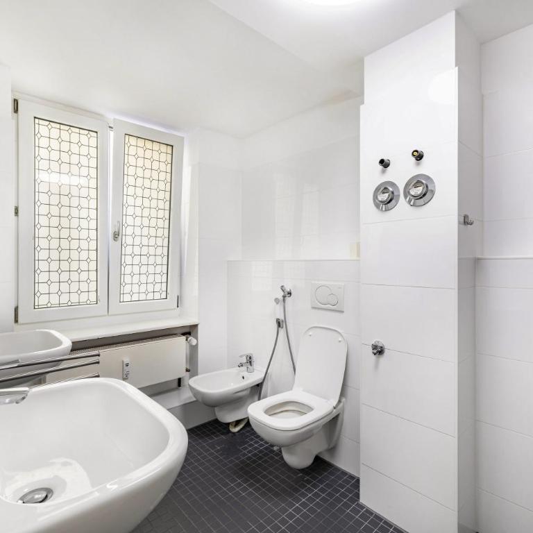 Aldars Urban Trio Suite No.12 - Apartamento Deluxe de 2 dormitorios con balcón - 17