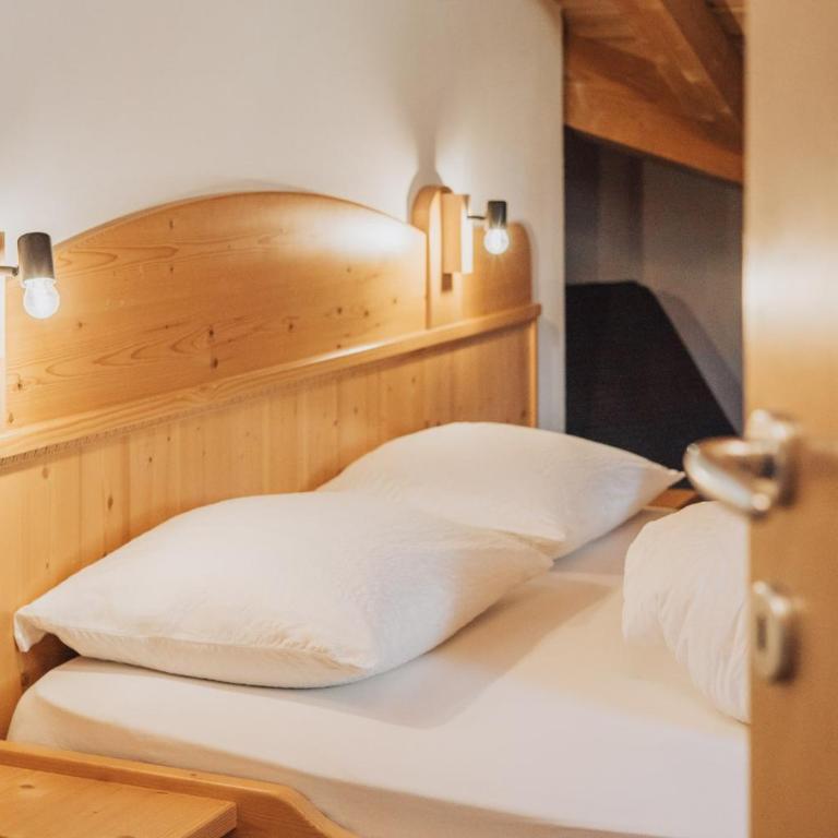 Oberegghof Ferienwohnung Hahnenkamm - Two-Bedroom Deluxe Apartment with Garden View - 19
