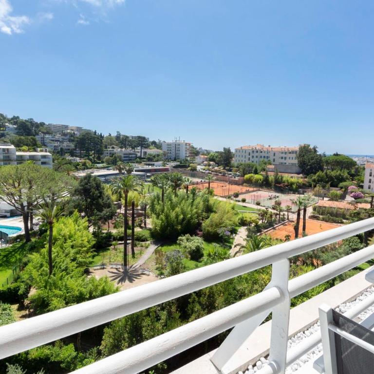 Appartement entièrement équipé de 47 m2 avec vue dégagée sur collines - Appartement - 10
