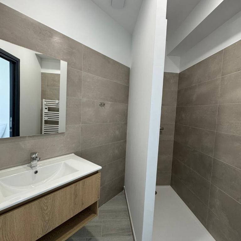 Appartement face à la mer 2 - Maison 2 Chambres - 13