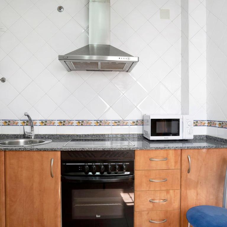 Apartamento Azucenas - Apartamento de 3 dormitorios y vistas al mar - 13