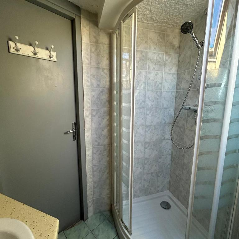 Chalet Moulinot - Appartamento Deluxe con 2 Camere da Letto e Vista Giardino - 9