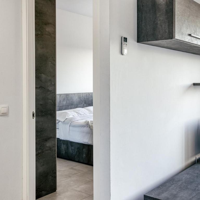 Giuliano Superior 3 para 4 personas - Habitación Cuádruple con ducha - 11