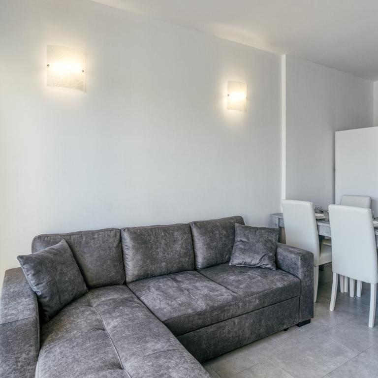 Giuliano Superior 3 para 4 personas - Habitación Cuádruple con ducha - 1
