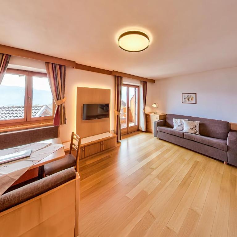 Ferienwohnung Mölten - Superior Apartment mit 1 Schlafzimmer und Balkon - 1