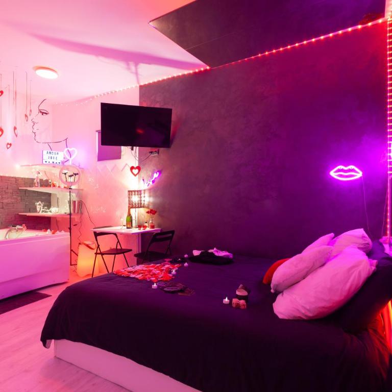 Love Room avec Balnéo - Studio mit Terrasse - 2