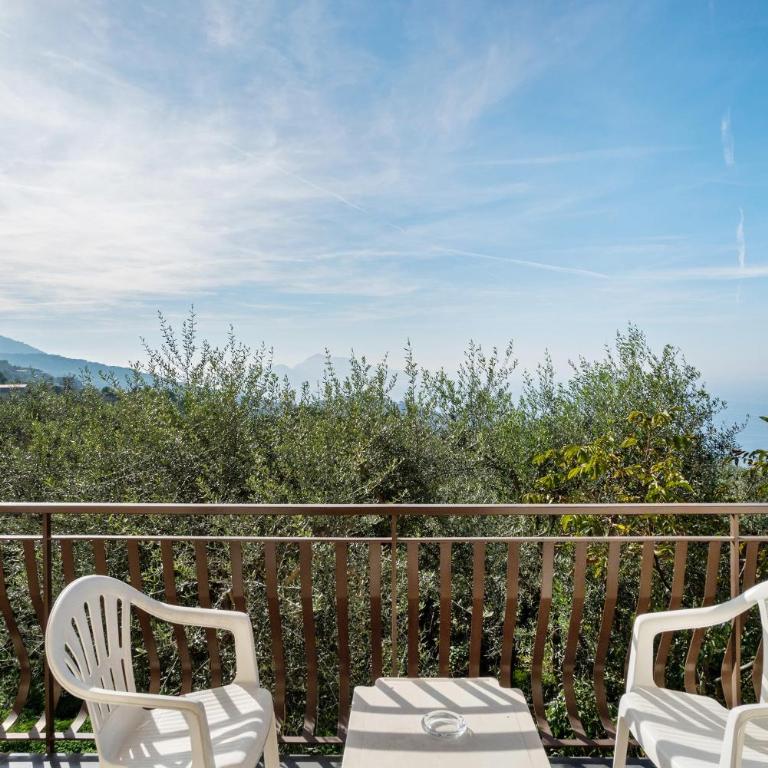 La Vista Sul Golfo - Appartamento Superior con 1 Camera da Letto e Balcone - 4