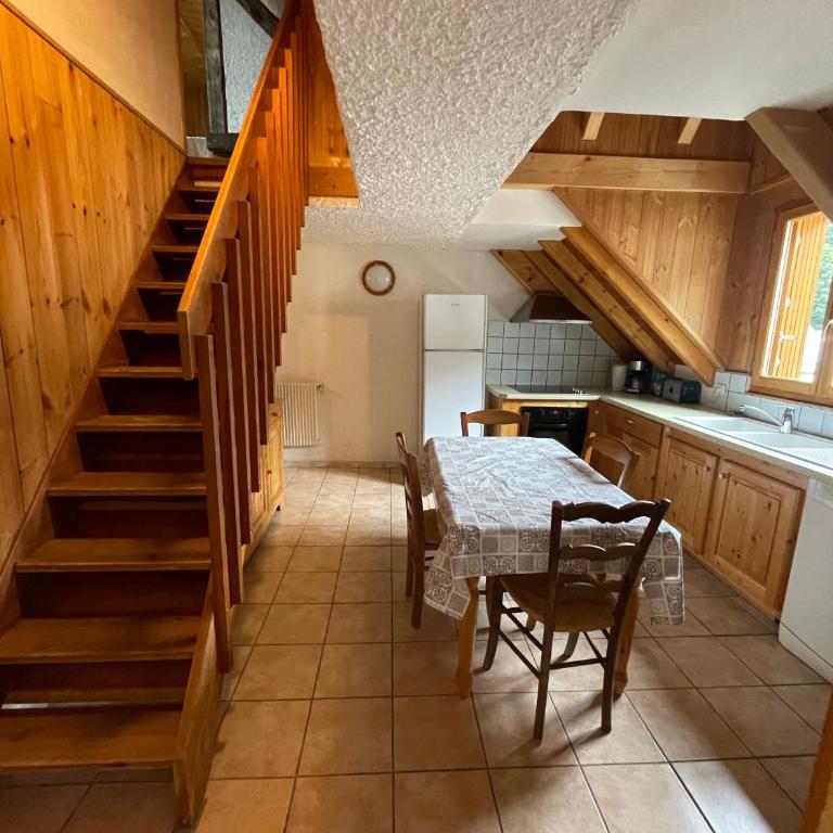 Chalet Moulinot - Appartamento Superior con 1 Camera da Letto e Balcone - 6