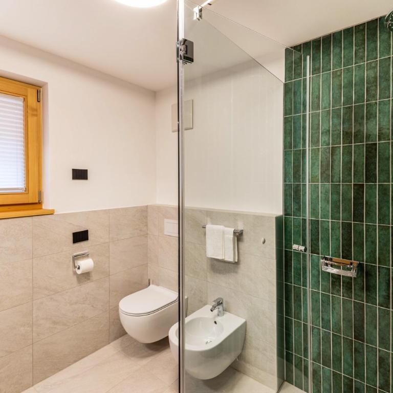 Les Ciases Chalets Dolomites Apt 3 - Appartamento Deluxe con 2 Camere da Letto e Balcone - 19